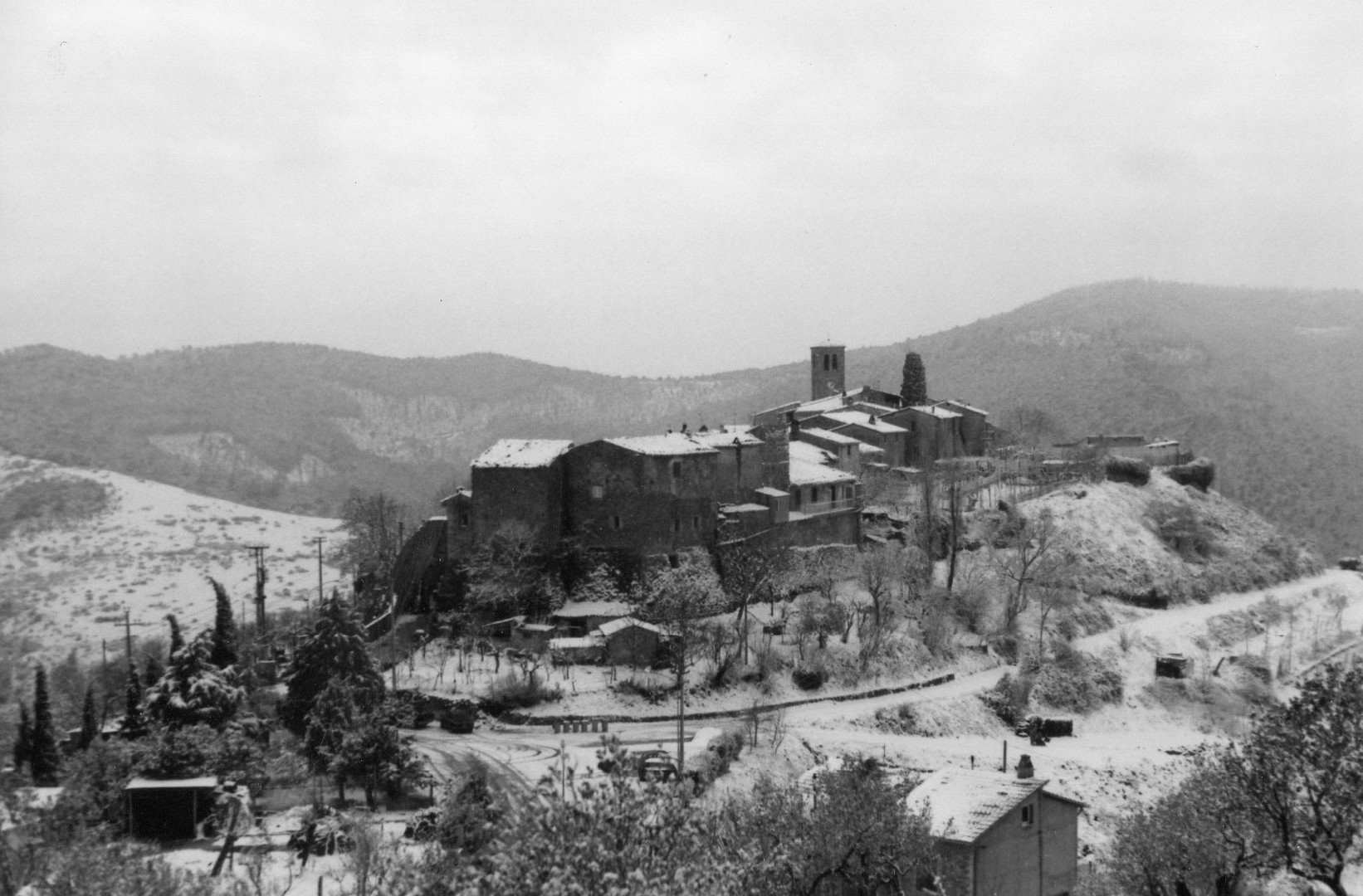 Collemancio — Panorama innevato
